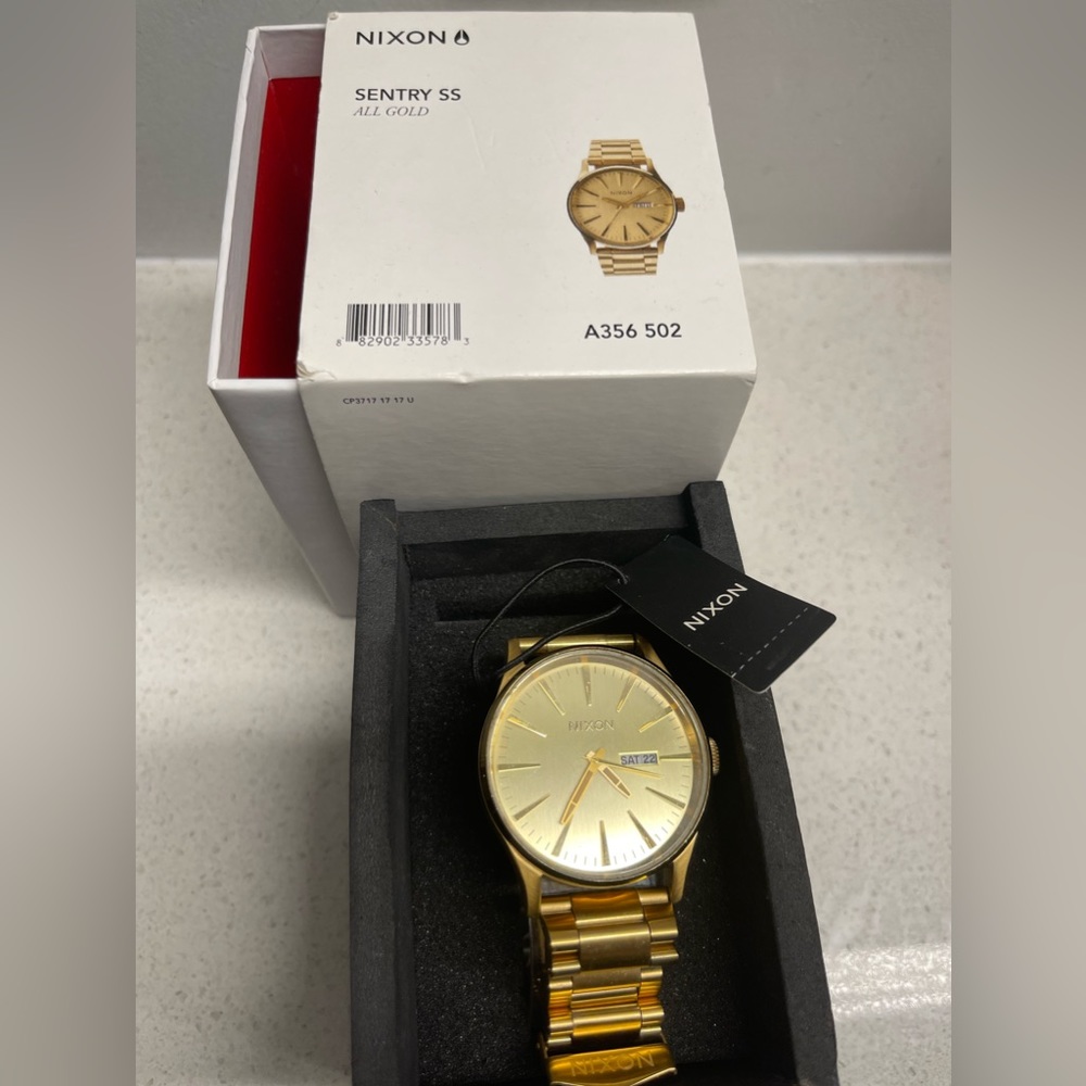 Nixon Sentry SS All Gold